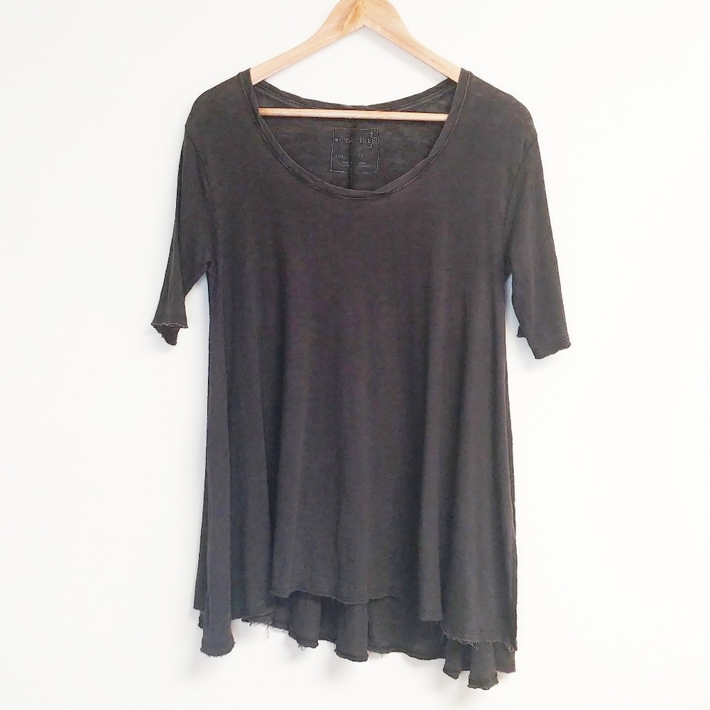 We the Free Gray Flowing Tee Size Small